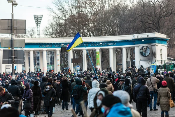 ウクライナでの「独裁」に対して抗議が暴力になります — ストック写真