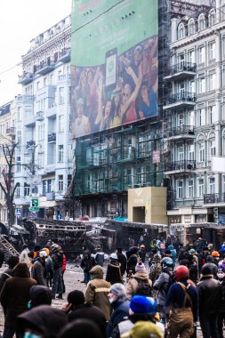 протест проти «диктатура» в Україні перетворює насильницькі