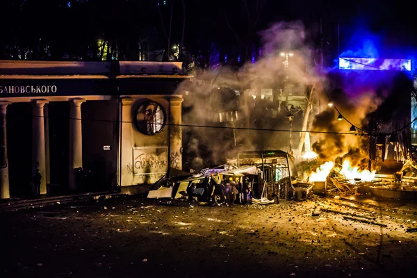 Protest przeciwko "dyktaturą" na Ukrainie przeradza się w przemoc — Zdjęcie stockowe