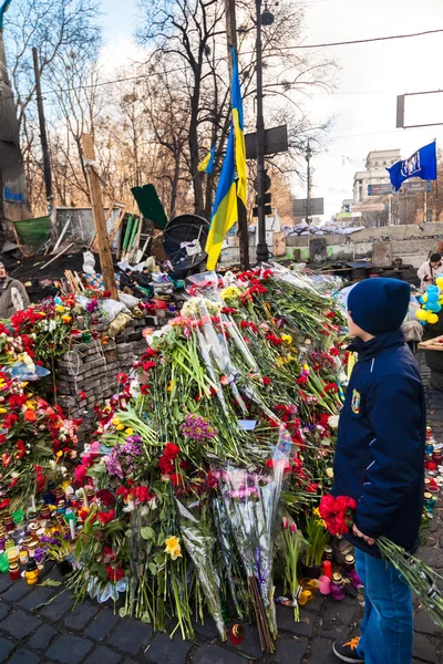 Revolución ucraniana, Euromaidán después de un ataque del gobierno f —  Fotos de Stock