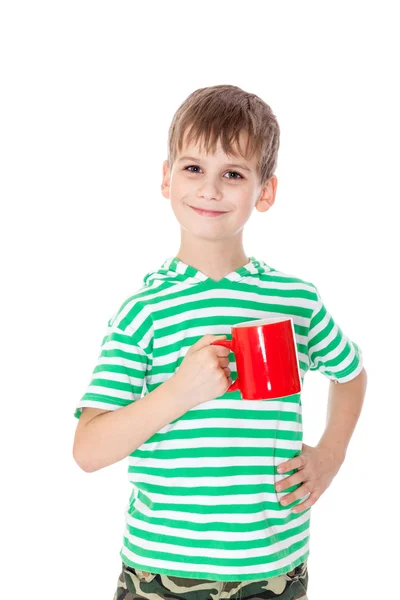 男孩抱着一个红色的杯子 — 图库照片