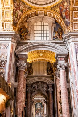 Aziz Peter Bazilikası, Aziz Peter Meydanı, Vatikan