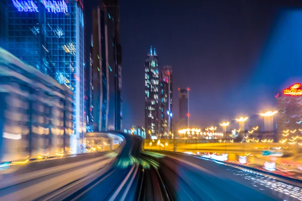 Dubai metro spoorweg in motion blur — Stockfoto