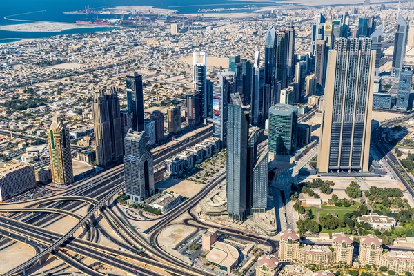 Dubai centro. Este, Emiratos Árabes Unidos arquitectura. Antena —  Fotos de Stock