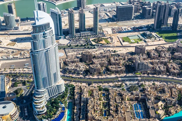 ドバイのダウンタウン。アラブ首長国連邦の建築、東米国。空中 — ストック写真