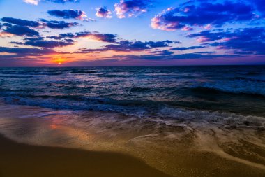 Dubai deniz ve plaj, plajda güzel gün batımı
