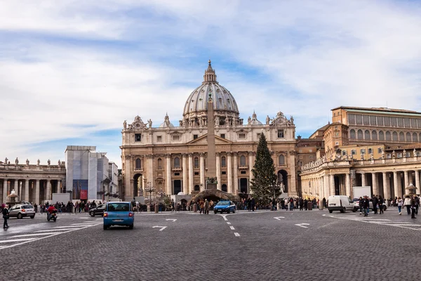 Peterskyrkan i Vatikanstaten i Rom, Italien. — Stockfoto