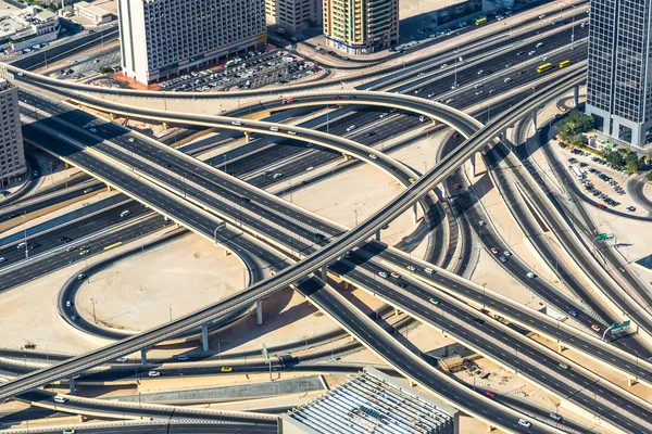 Silniční křižovatka v Dubaji — Stock fotografie