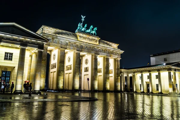 Brandenburger Tor i Berlin - Tyskland - Stock-foto