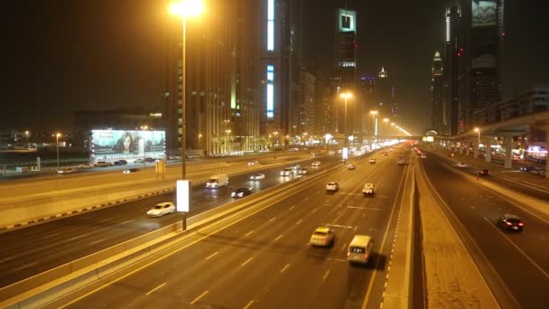 Vista de los rascacielos Sheikh Zayed Road en Dubai — Vídeos de Stock