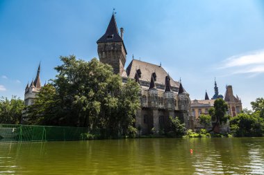 Vajdahunyad Kalesi, Budapeşte ana parkı.