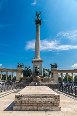 Budapeşte Kahramanlar Meydanı
