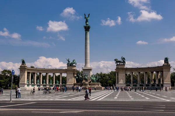 Plac Bohaterów w Budapeszcie — Zdjęcie stockowe