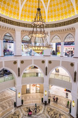 Dubai Alışveriş Merkezi - Dünya'nın en büyük alışveriş merkezi iç görünümü