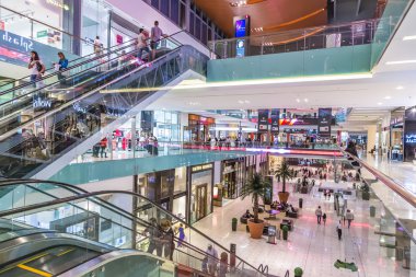 Dubai Alışveriş Merkezi - Dünya'nın en büyük alışveriş merkezi iç görünümü