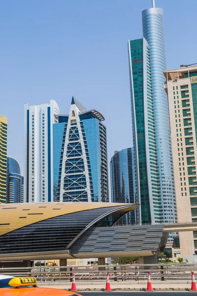 Tren de metro de Dubai — Foto de Stock