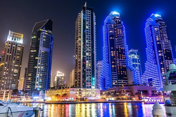 Dubai Marina paisaje urbano, Emiratos Árabes Unidos —  Fotos de Stock