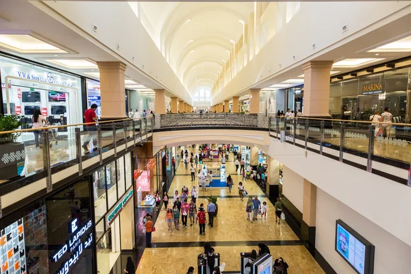 Shoppingcentret Mall of emirates — Stockfoto