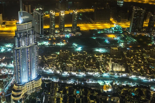 Adresa hotelu v noci v oblasti centra města Dubaj — Stock fotografie