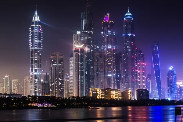 Dubai Yat Limanı cityscape, Birleşik Arap Emirlikleri — Stok fotoğraf