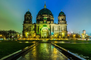 Berlinli Dom