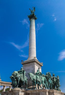 Budapeşte Kahramanlar Meydanı