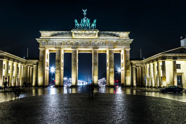 Brandenburger Tor i berlin - Tyskland — Stockfoto