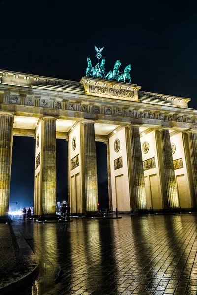 Бранденбурзьких воріт у Берліні - Німеччина — стокове фото