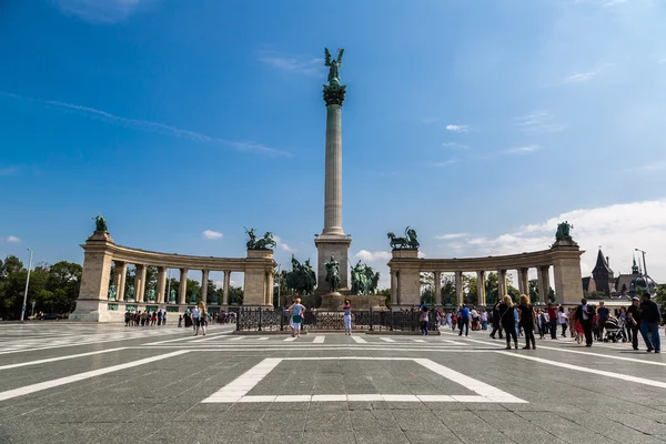 Budapeşte Kahramanlar Meydanı — Stok fotoğraf