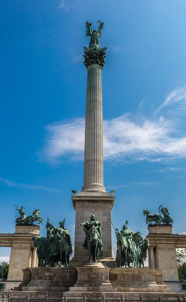 Plac Bohaterów w Budapeszcie — Zdjęcie stockowe