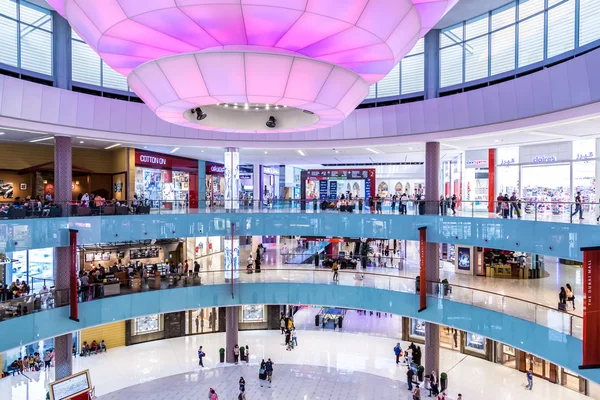 Vista interior do Dubai Mall — Fotografia de Stock