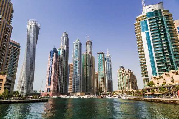 Dubai Marina paysage urbain, Émirats arabes unis — Photo