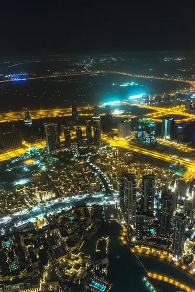 在晚上的地址酒店 — 图库照片