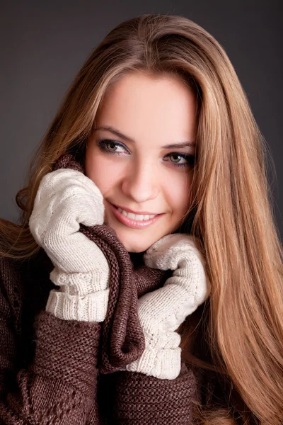 Hermosa mujer sonriente — Foto de Stock