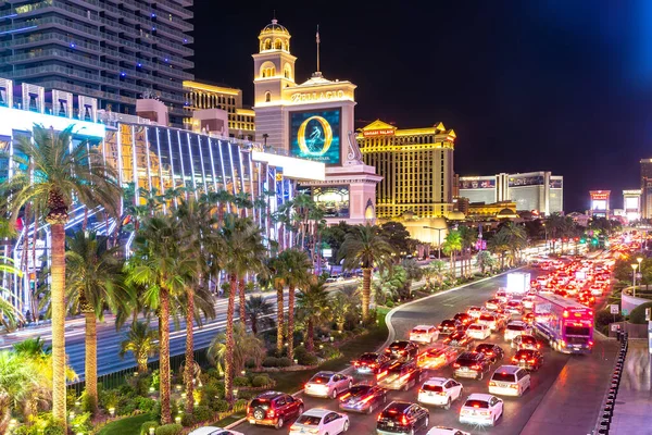 Las Vegas Usa Maart 2020 Auto Lichte Paden Strip Nachts — Stockfoto