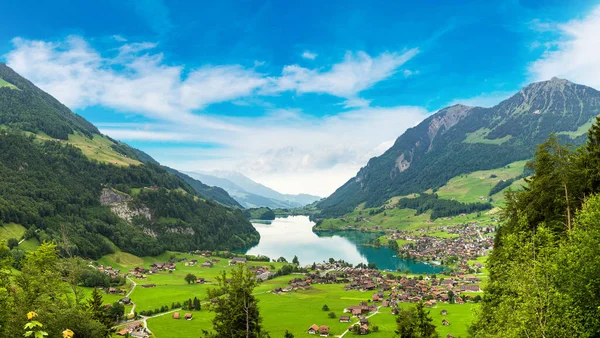 Panorama Del Pueblo Lungern Hermoso Día Verano Suiza —  Fotos de Stock