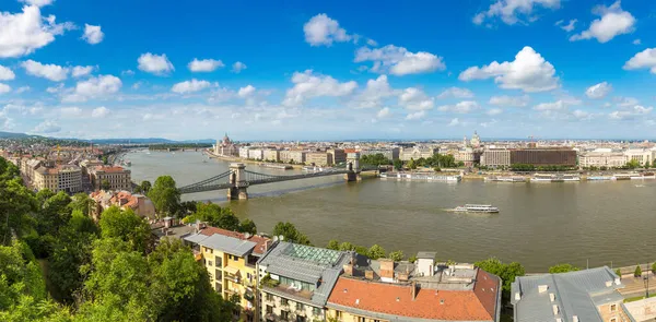 Panoramatický Pohled Budapešti Dunaj Řeka Krásné Letní Den — Stock fotografie