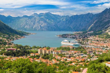Kotor güzel bir yaz gününde, Karadağ