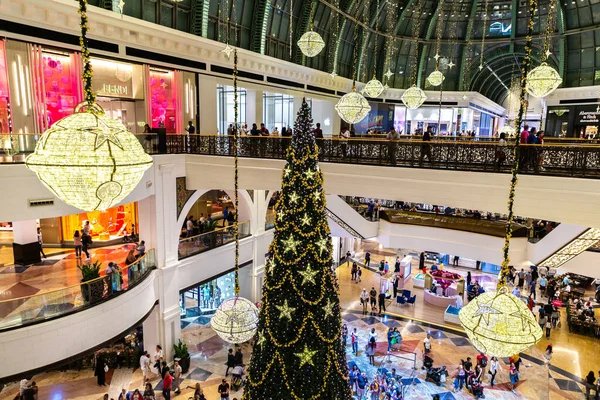 Dubai Förenade Arabemiraten December 2019 Julgran Mall Emirates Dubai Förenade — Stockfoto