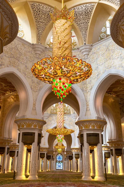 Abu Dhabi Emiratos Árabes Unidos Enero 2019 Interior Gran Mezquita —  Fotos de Stock