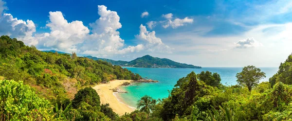 Panorama Della Spiaggia Laem Sing Sull Isola Phuket Thailandia Una — Foto Stock