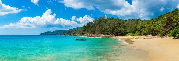 Panorama Playa Plátano Isla Phuket Tailandia Día Soleado — Foto de Stock