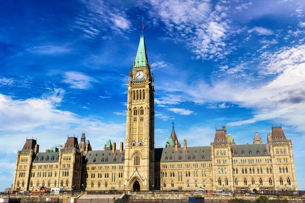 Parlamento Canadiense Ottawa Colina Del Parlamento Día Soleado Canadá — Foto de Stock