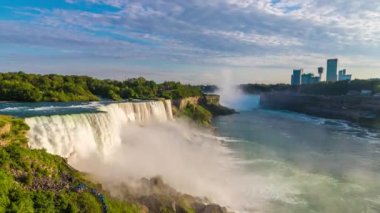 Amerikan Şelaleleri Amerika 'nın Niagara Şelaleleri' nden.