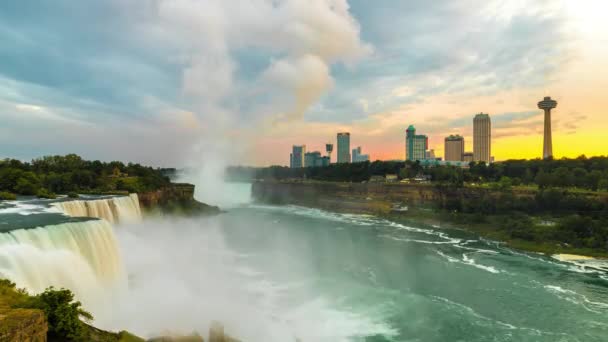 American falls at Niagara falls, USA, from the American Side — Stok Video