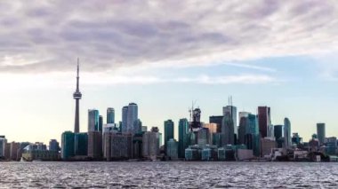 Toronto panoramik gökyüzü güneşli bir günde, Ontario, Kanada
