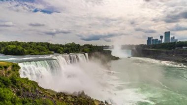 Amerikan Şelaleleri Amerika 'nın Niagara Şelaleleri' nden.