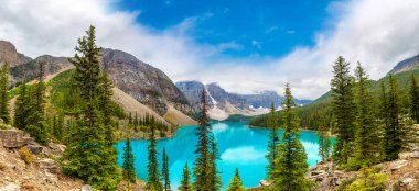 Moraine Gölü Panoraması, Kanada Banff Ulusal Parkı