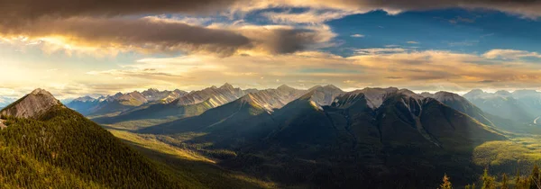 Panoráma Légi Kilátás Bow Valley Banff Nemzeti Park Naplementekor Kanadai — Stock Fotó