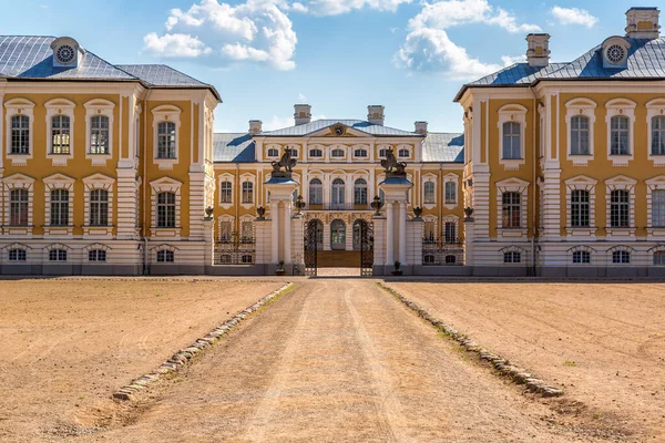 Main Entrance Rundale Palace Beautiful Summer Day Latvia — Stock Photo, Image